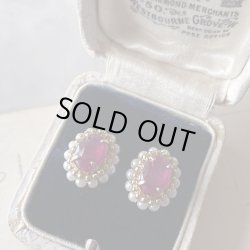 画像1: 【malle la brocante】7月誕生石/宝石質ルビーとヴィンテージパールのオーバルピアス/痛みにくいイヤリング