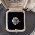 【malle la brocante】磁器製ヴィンテージ青いバラのカボションとヴィンテージパールのオーバルリング/金属アレルギー対応