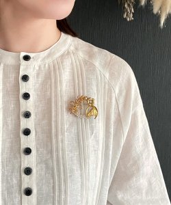 画像5: 【malle la brocante】真鍮メタルフラワーとホースシューのサークルブローチ