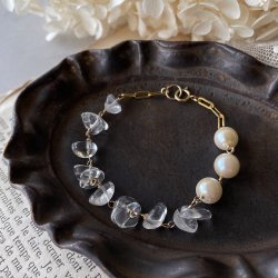 画像1: 【malle la brocante】14kgf　水晶とヴィンテージパールのブレスレット