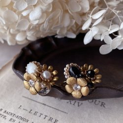 画像1: 【malle la brocante】サージカルステンレス　天然石と真鍮フラワーのブーケリング/金属アレルギー対応