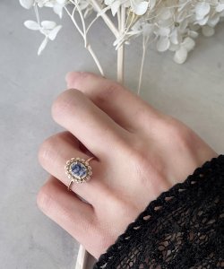画像4: 【malle la brocante】磁器製ヴィンテージ青いバラのカボションとヴィンテージパールのオーバルリング/金属アレルギー対応