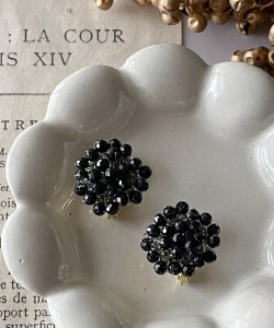 画像25: 【malle la brocante】古いビーズと天然石のつぶつぶフラワーピアスOR真鍮痛みにくいイヤリング