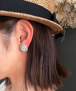 画像38: 【malle la brocante】古いビーズと天然石のつぶつぶフラワーピアスOR真鍮痛みにくいイヤリング