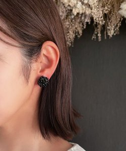 画像4: 【malle la brocante】古いビーズと天然石のつぶつぶフラワーピアスOR真鍮痛みにくいイヤリング