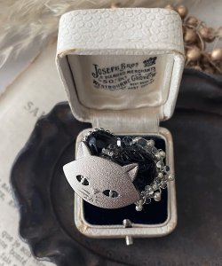 画像4: 【mallelabrocante/マルラブロカント】猫ヴィンテージボタンとオニキスのコラージュリング/金属アレルギー対応