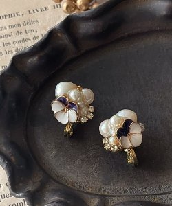 画像8: 【malle la brocante】淡水パールとビオラのbijouピアスOR真鍮痛みにくいイヤリング
